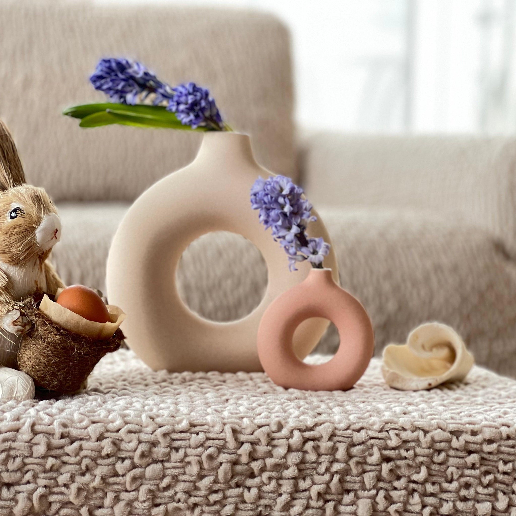 6 reasons why slipcover is the perfect choice for Easter decorations - Mamma Mia Covers