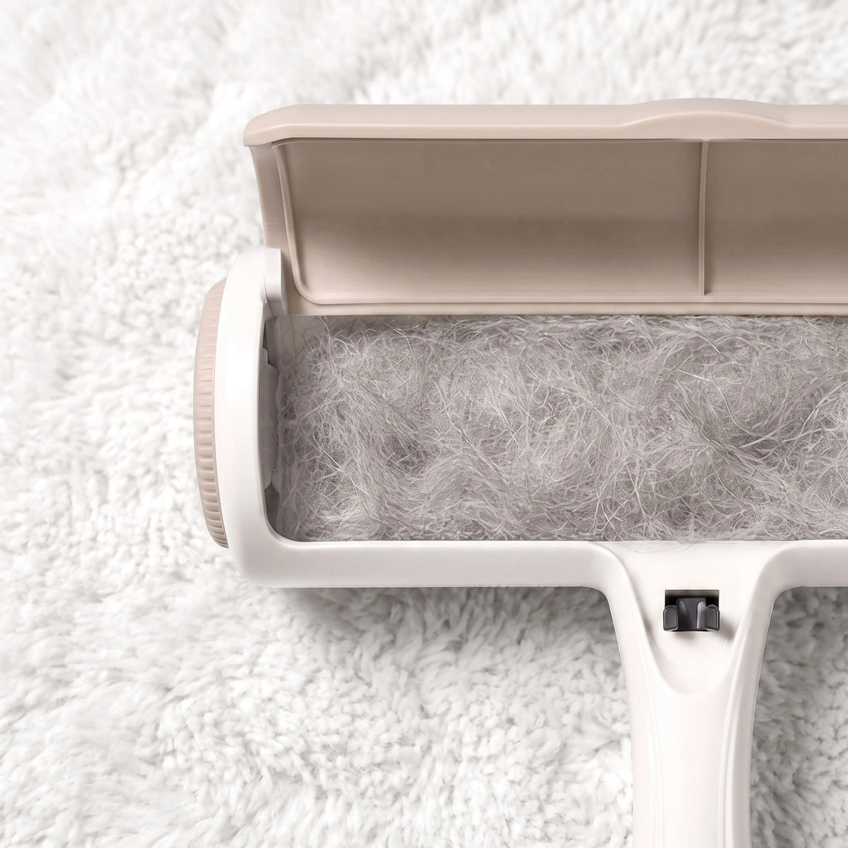 Pet hair remover