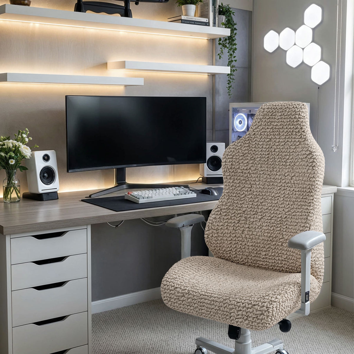 Gaming Chair Slipcover, Comfort Collection – Macadamia, interior view 1 | Macadamia