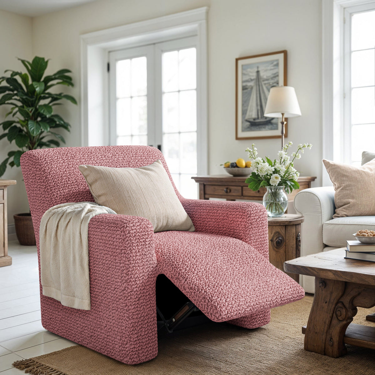 Reclining Armchair Slipcover, Comfort Collection – Coral Pink, interior view 1 | Coral Pink