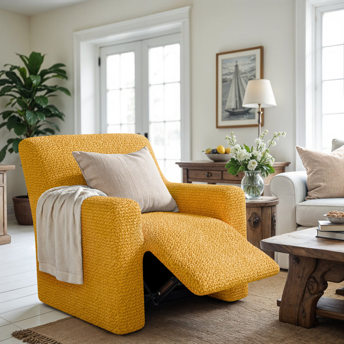 Reclining Armchair Slipcover, Comfort Collection – Mango, interior view 1 | Mango