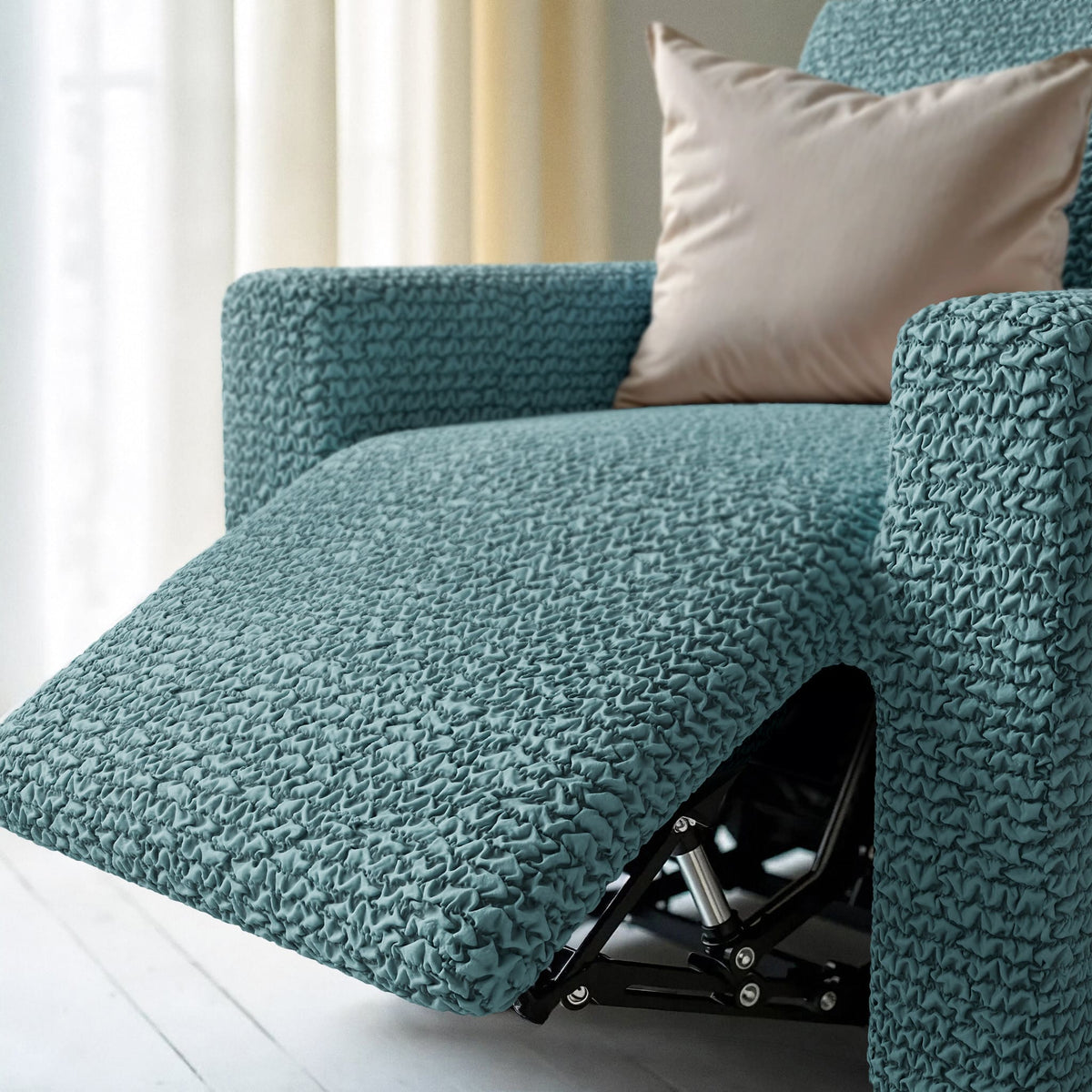Reclining Armchair Slipcover, Comfort Collection – Teal, interior view 2 | Teal