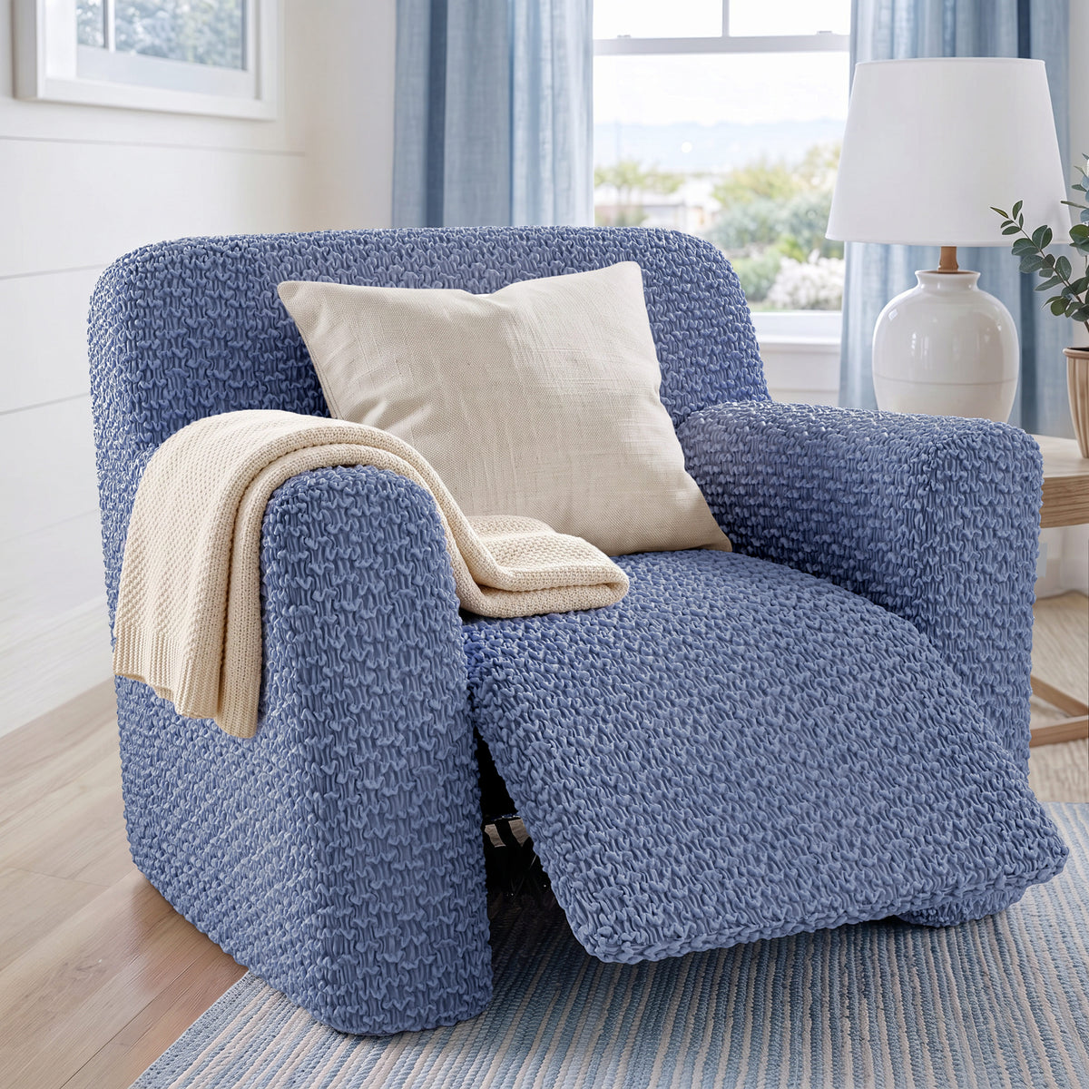 Reclining Armchair Slipcover, Embrace Collection – Blue, interior view 1 | Blue